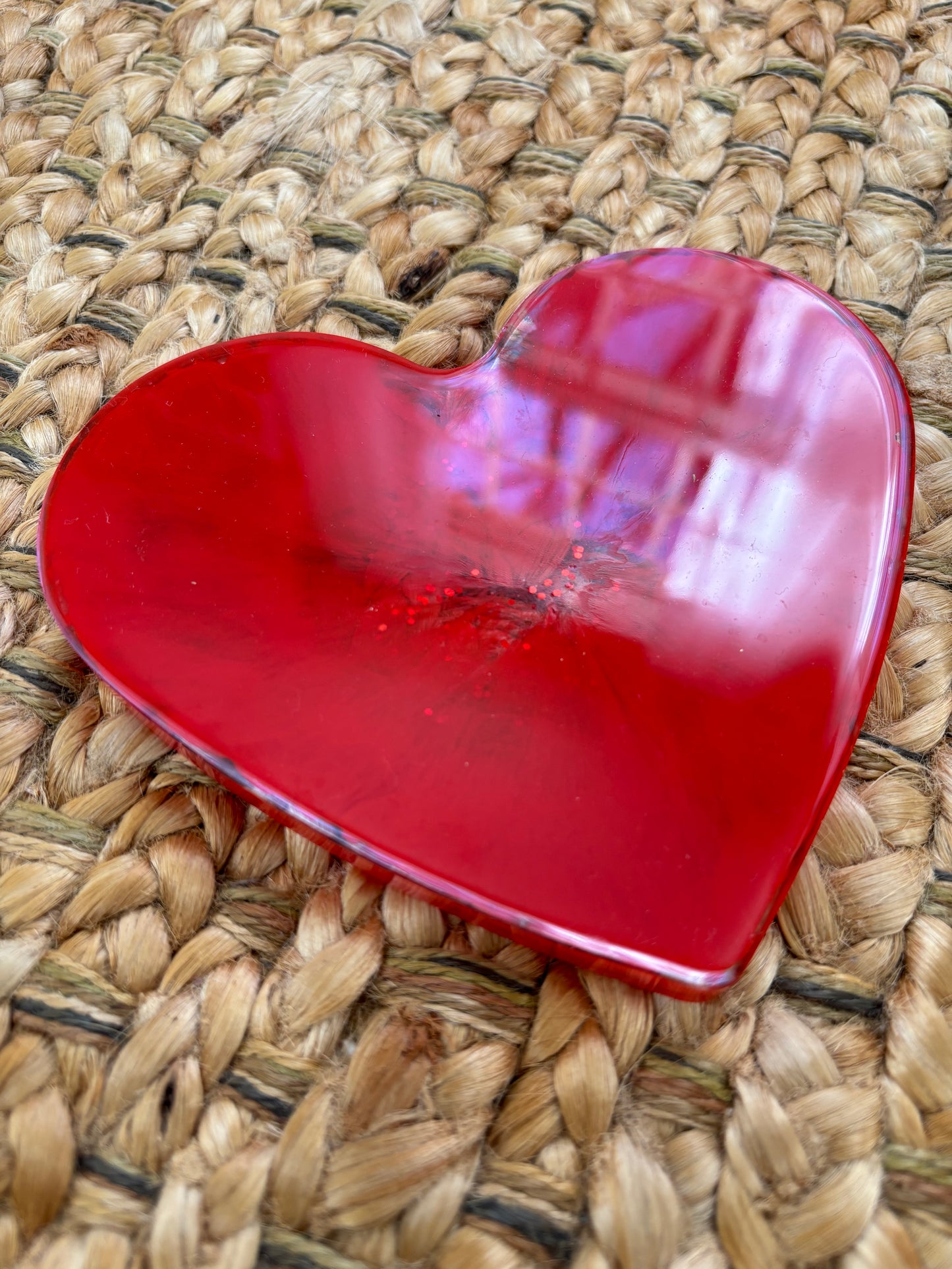 6in. resin heArt hot plate